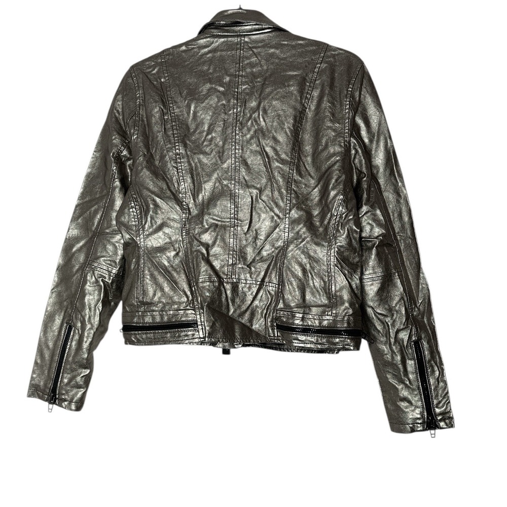 New Blank NYC Jacket Women's XS Silver Faux Leather Pockets Moto Crop Outdoor - Picture 2 of 13